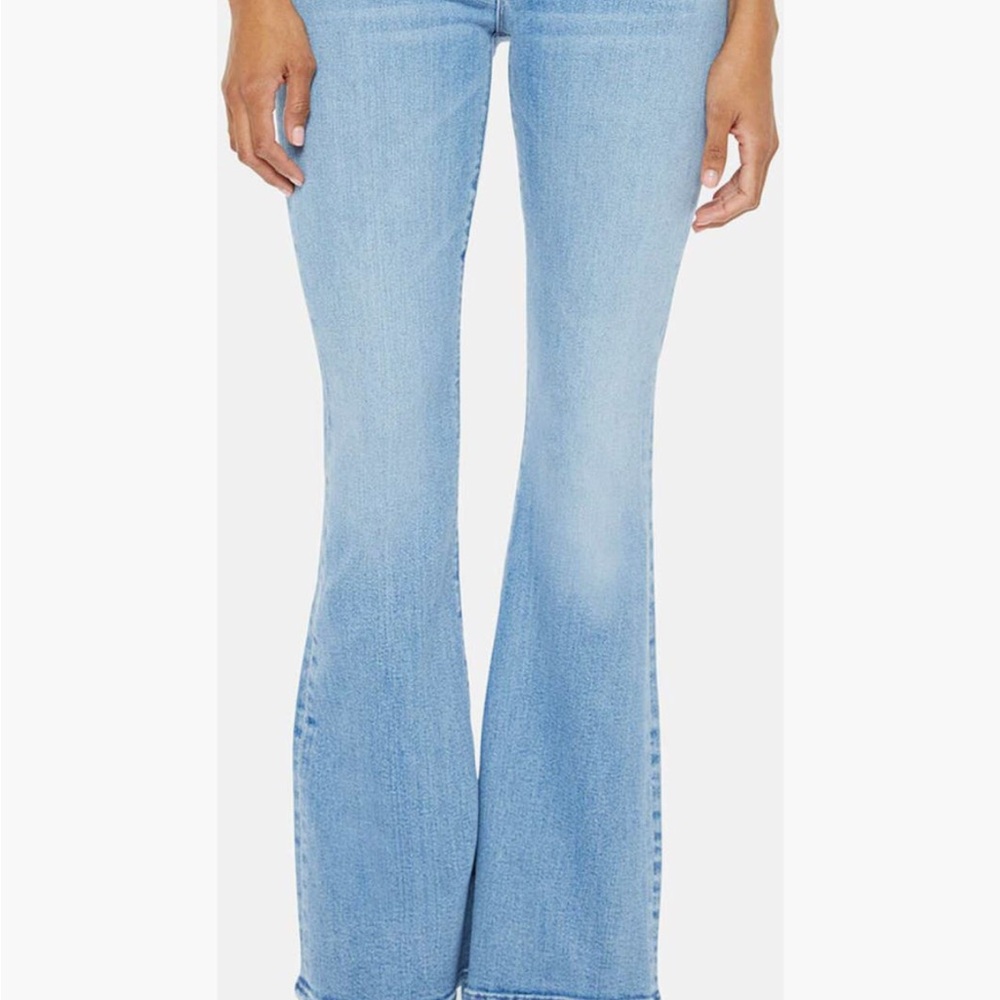MOTHER The Weekender Women's Light Blue Flared Jeans
